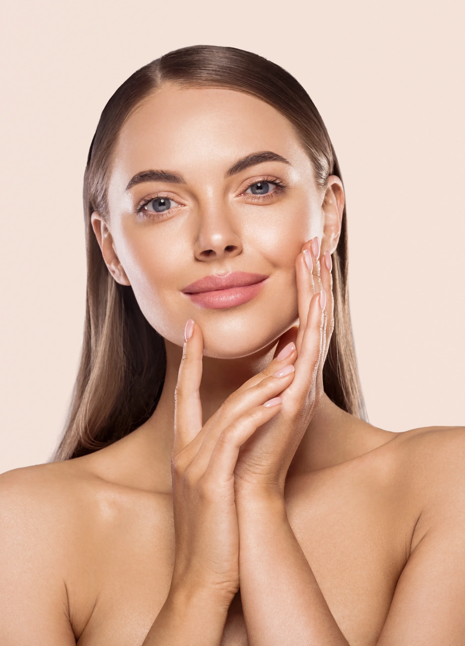 Athena Laser femme avec visage ovale
